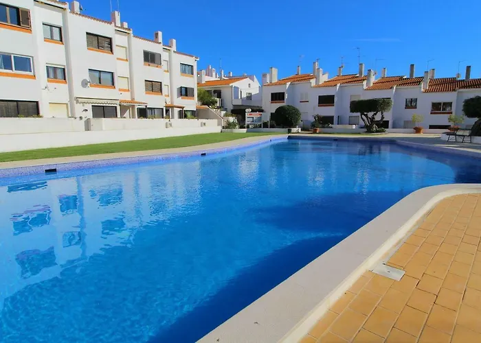 Διαμέρισμα Oliveiras Αλμπουφέιρα